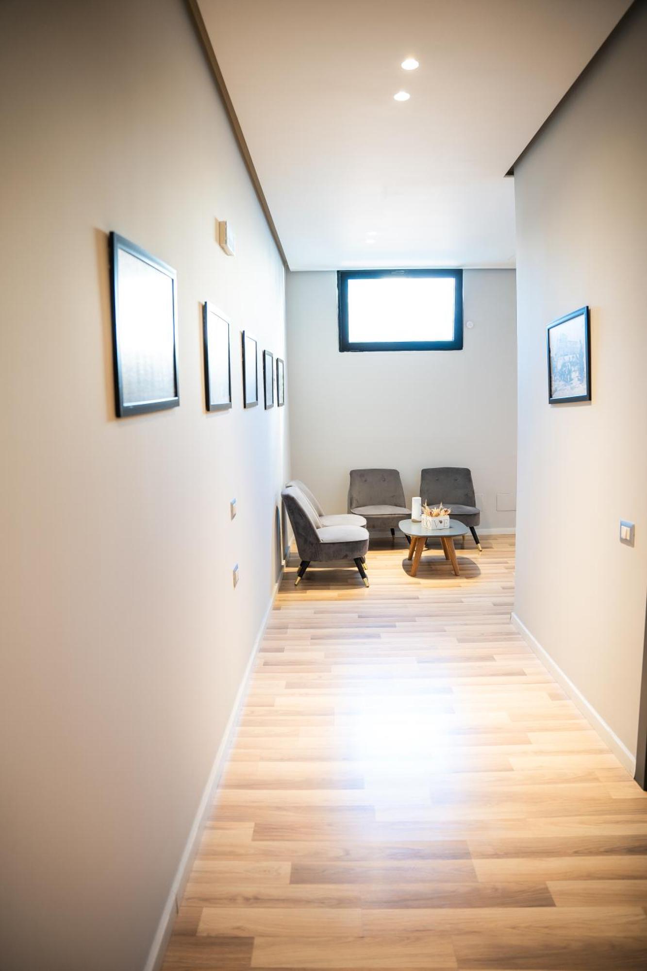 Center Boutique Hotel Тирана Экстерьер фото